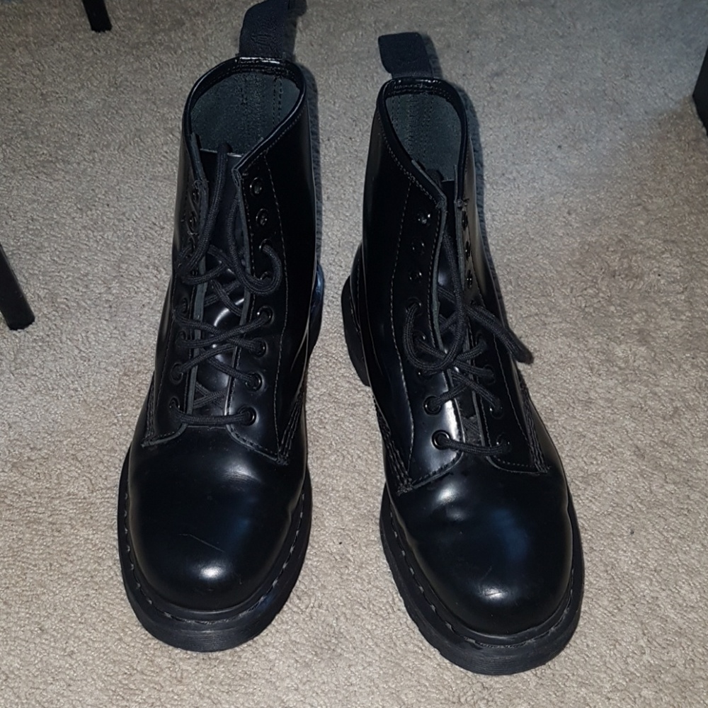 Dr. Martens air walker boots